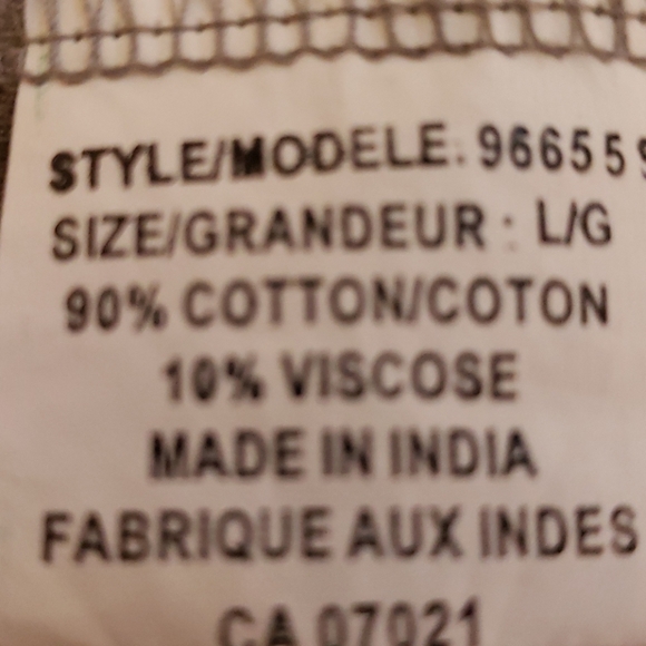 Ladies night gown - Picture 7 of 8